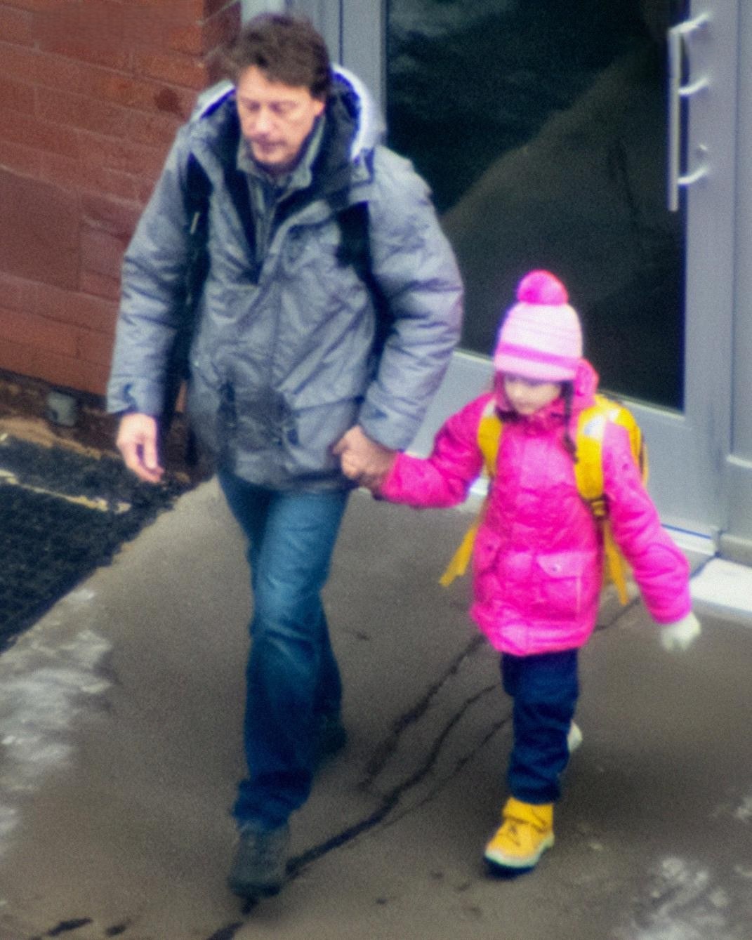 SOTD – I Picked up My 5-Year-Old from Kindergarten When She Suddenly Said, Daddy, Why Did Not the New Daddy Pick Me up like He Usually Does?